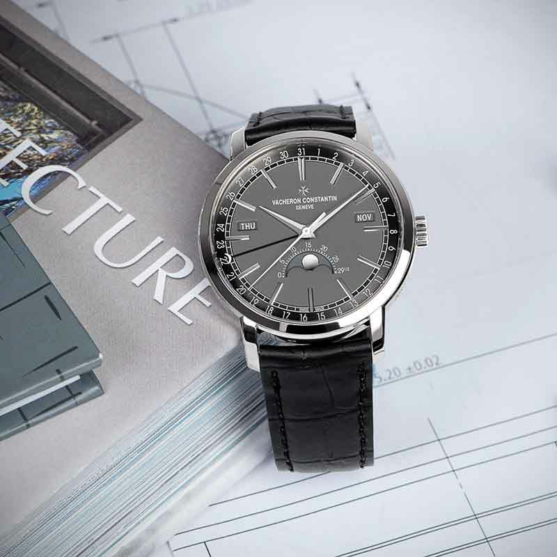 VACHERON CONSTANTIN TRADITIONNELLE COMPLETE CALENDAR ヴァシュロン・コンスタンタン トラディショナル・コンプリートカレンダー 4010T/000G-B740
