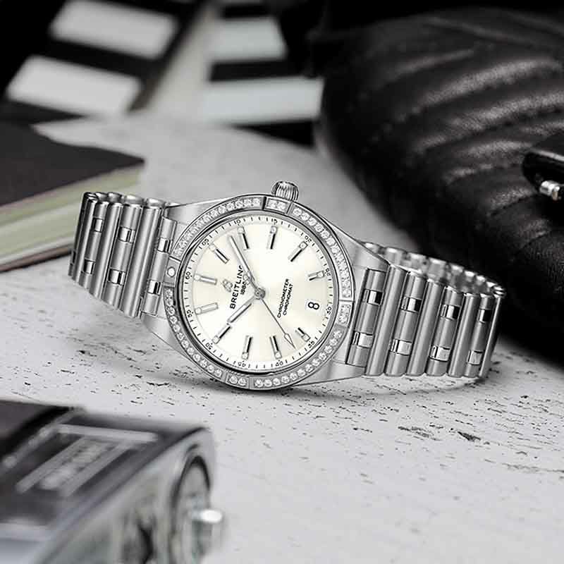 【正規】【クオーツ】【レディース】【腕時計】BREITLING Chronomat 32 ブライトリング クロノマット 32 A77310591A1A1 時計・腕時計の通販サイト - BEST Ishida