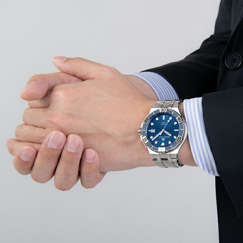 MAURICE LACROIX AIKON VENTURER モーリス・ラクロア アイコン  