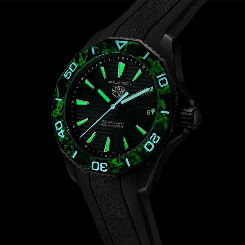 TAG HEUER AQUARACER PROFESSIONAL 200 SOLAR GRAPH タグ・ホイヤー アクアレーサー  プロフェッショナル200 ソーラーグラフ WBP1112.FT6199｜正規取り扱いブランド｜時計・腕時計の通販サイトBEST  ISHIDA（正規・中古販売店）