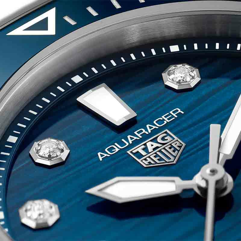 TAG HEUER AQUARACER PROFESSIONAL 300 タグ・ホイヤー アクアレーサー プロフェッショナル300 WBP231B.BA0618