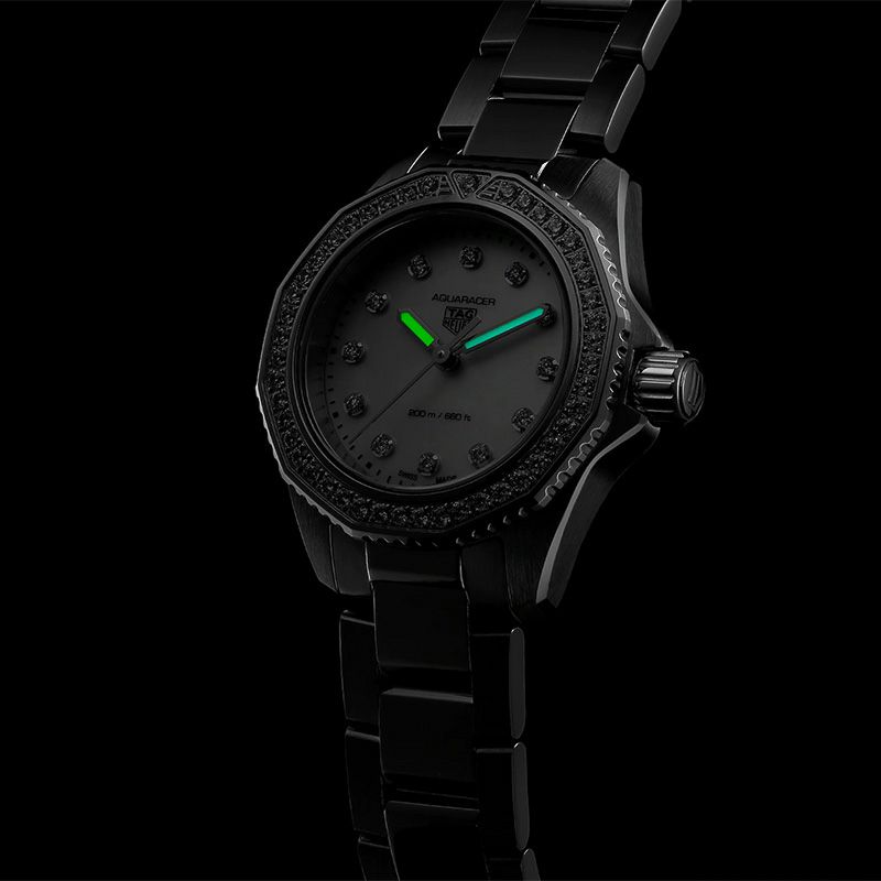 TAG HEUER AQUARACER PROFESSIONAL 200 タグ・ホイヤー アクアレーサー プロフェッショナル200 WBP1417.BA0622