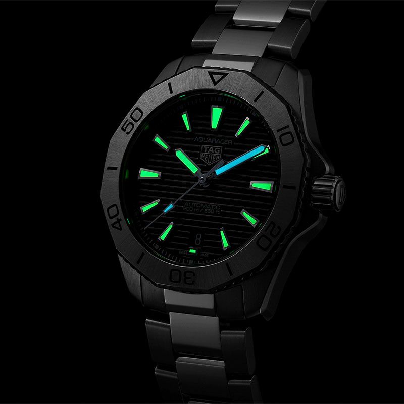 TAG HEUER AQUARACER PROFESSIONAL 200 タグ・ホイヤー アクアレーサー プロフェッショナル200 WBP2110.BA0627