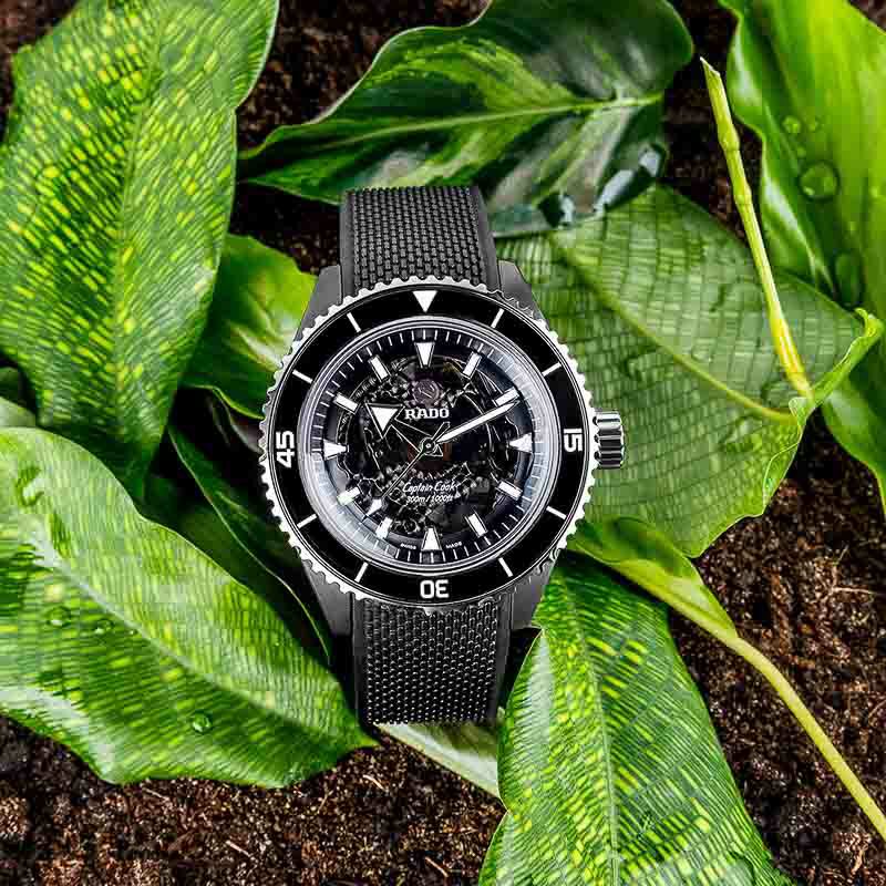 RADO Captain Cook High-Tech Ceramic ラドー キャプテン クック  