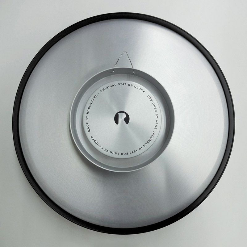 ARNE JACOBSEN STATION WALL CLOCK 210mm アルネ ヤコブセン