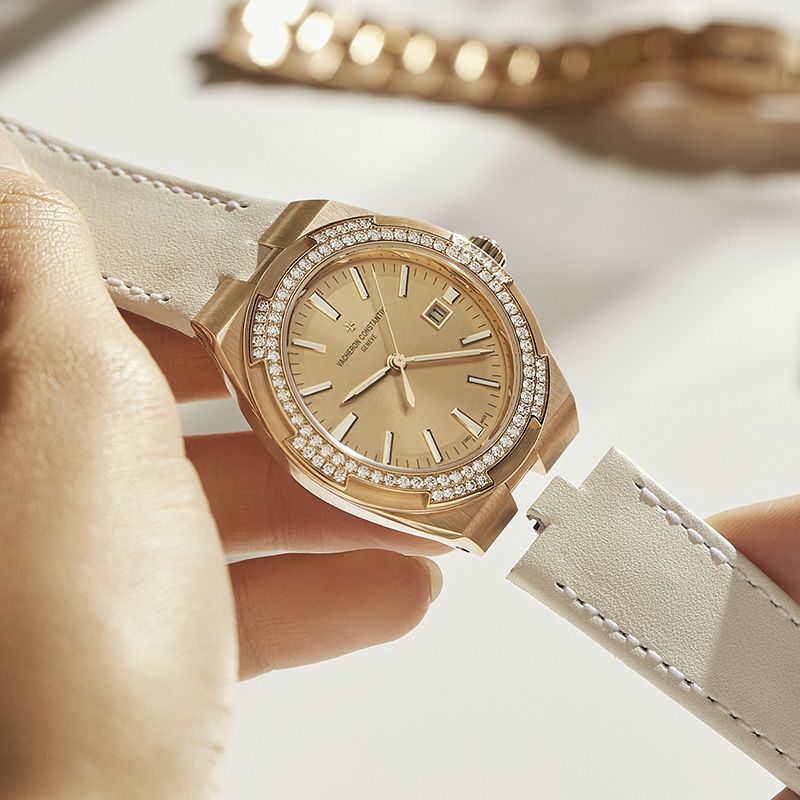 VACHERON CONSTANTIN OVERSEAS AUTOMATIC ヴァシュロン 