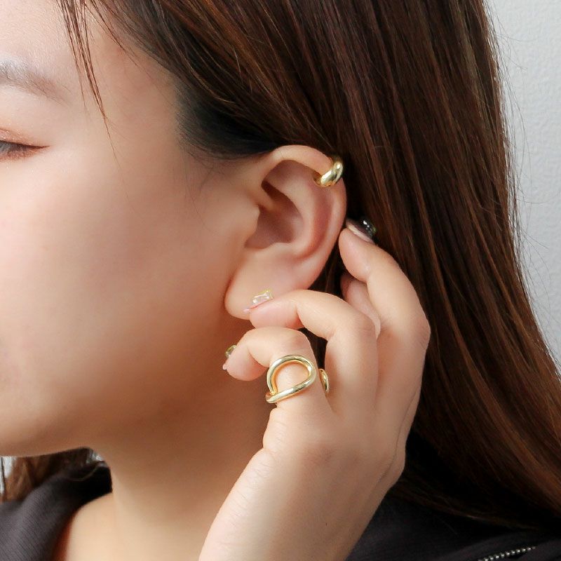 BYOKA LIMP EARCUFF GOLD GE1102 ビョーカ イヤーカフ ゴールド GE1102