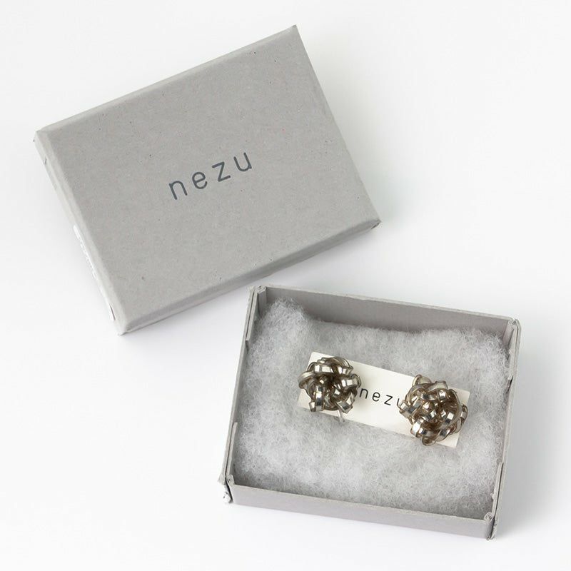 nezu ネズ シャイニーカーリング（大）ゴールド イヤリング 04SHY01