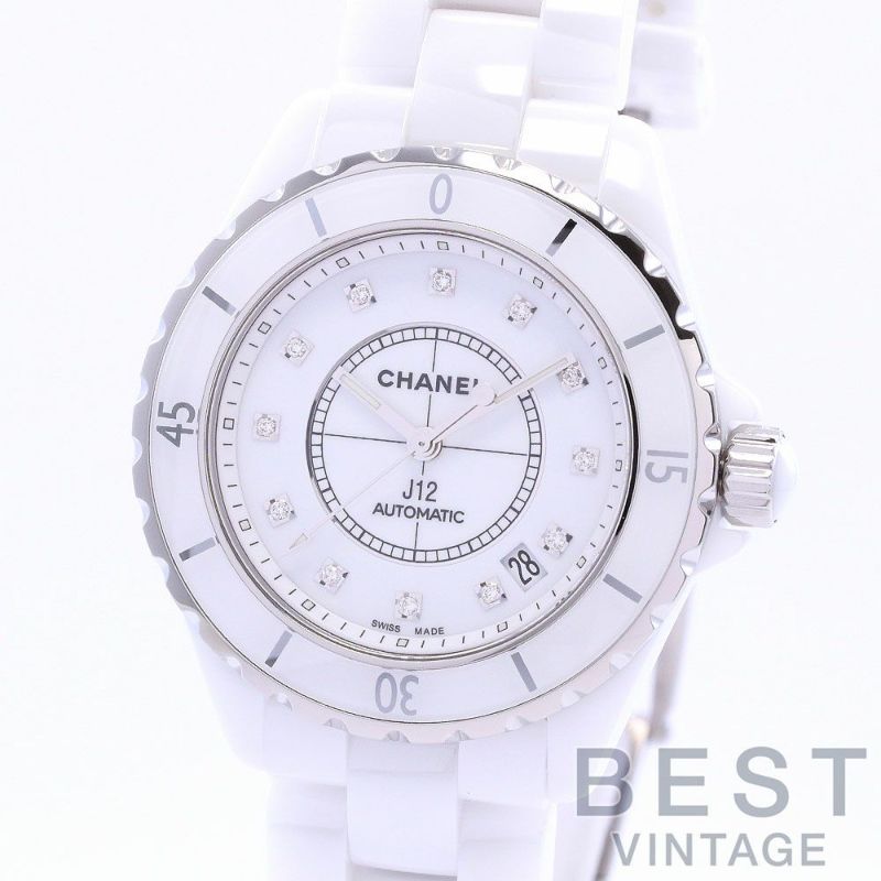 CHANEL シャネル時計　ラロンド　ホワイト J12 ダイヤモンドベゼル キャリバー 12.2, 33mm - ホワイト
