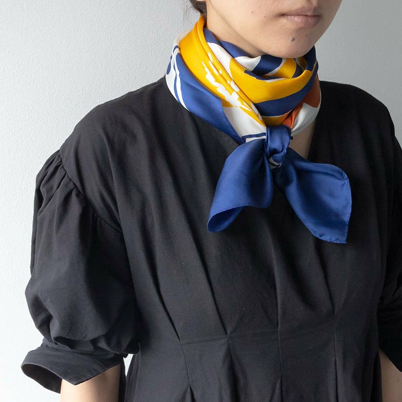 Sarahbel Silk Scarf Garden Blue サラベル シルクスカーフ ガーデン ブルー SAB-scarf-garden-blue-ss-gar