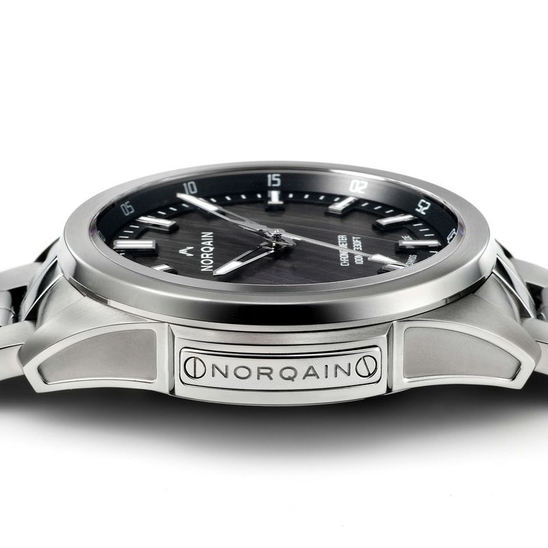 【正規】【限定】【自動巻き】【メンズ】【レディース】【腕時計】NORQAIN Independence JP Black Scratch 42mm ノルケイン インディペンデンス JPブラックスクラッチ 42mm NN3000S03A/BJ301/102SI-X 時計・腕時計の通販サイト - BES