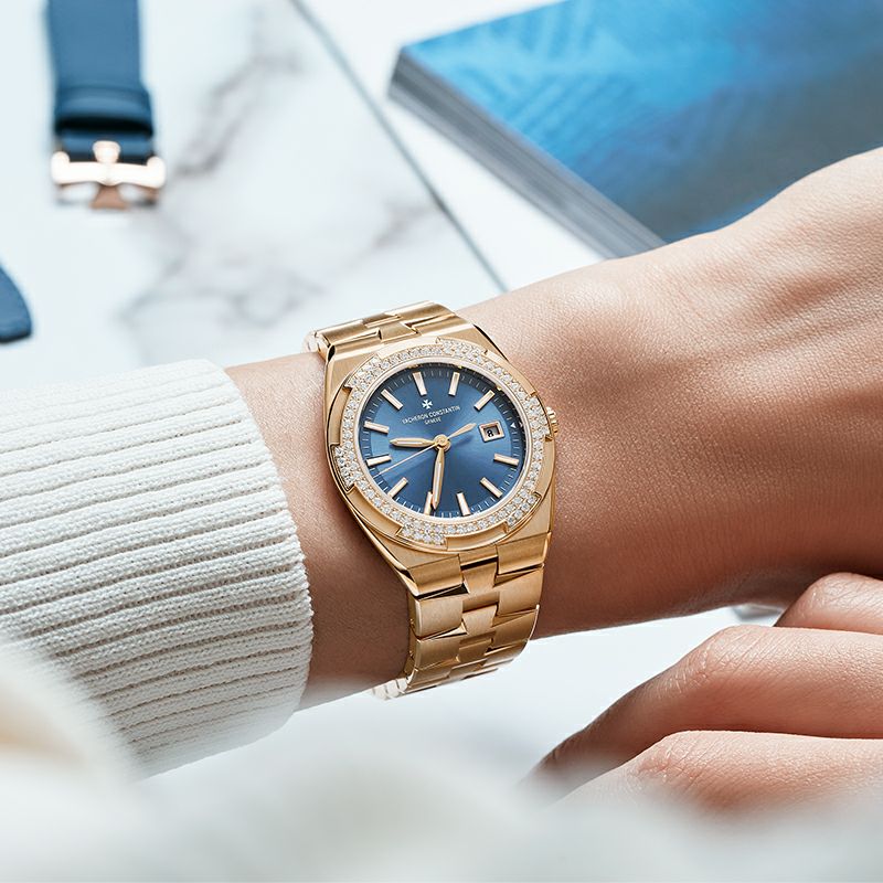 VACHERON CONSTANTIN OVERSEAS QUARTZ ヴァシュロン・コンスタンタン  