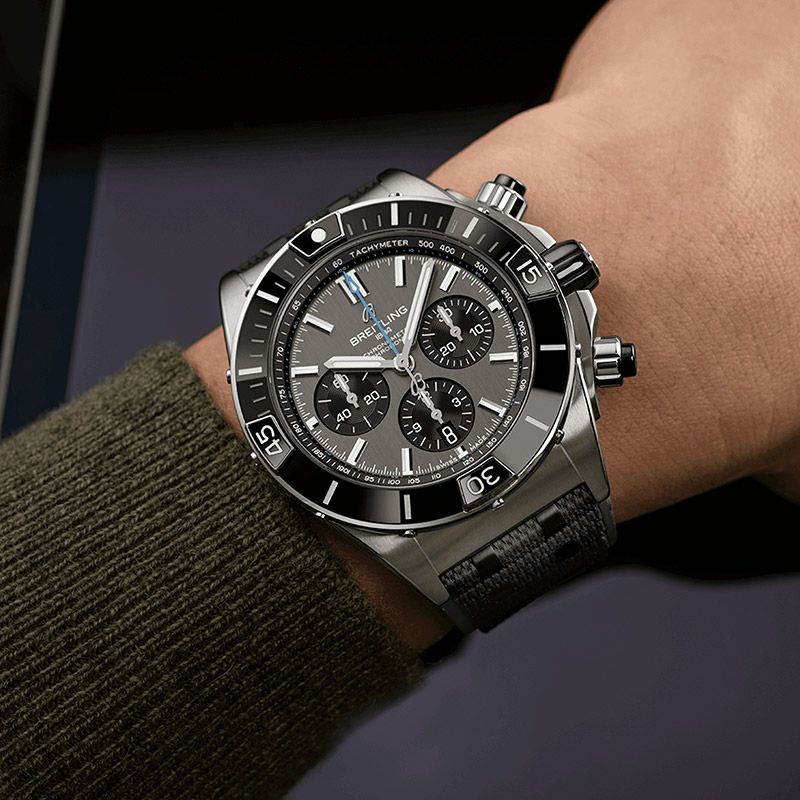BREITLING SUPER CHRONOMAT B01 44 ブライトリング スーパー クロノ 