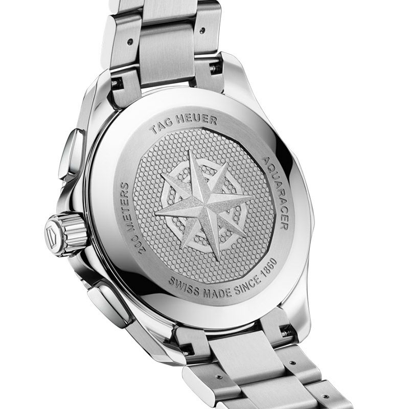 TAG HEUER AQUARACER PROFESSIONAL 200 CHRONOGRAPH タグ・ホイヤー 