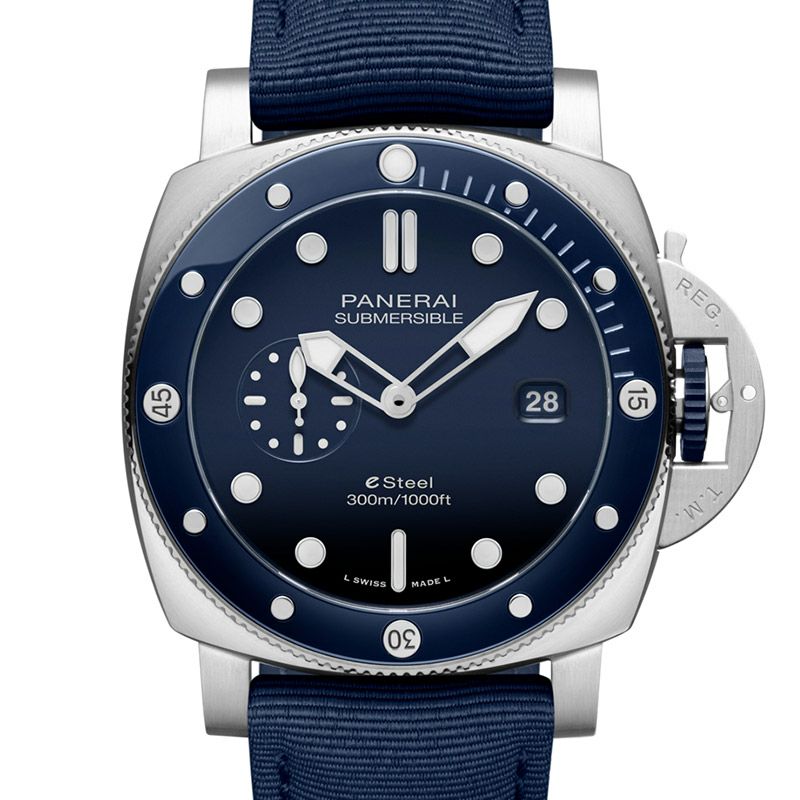 パネライ サブマーシブル クアランタクアトロ ブルー プロフォンド PAM01289
