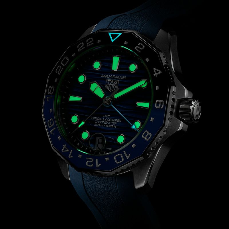 TAG Heuer AQUARACER PROFESSIONAL 300 GMT タグ・ホイヤー アクア