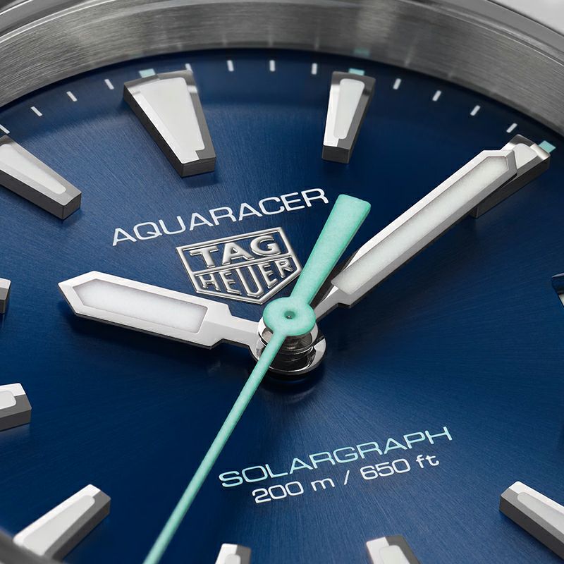 ✨タグホイヤー✨TAG Heuer✨プロフェッショナル✨200メーター✨腕時計✨ 太陽光で駆動！タグ・ホイヤー アクアレーサー