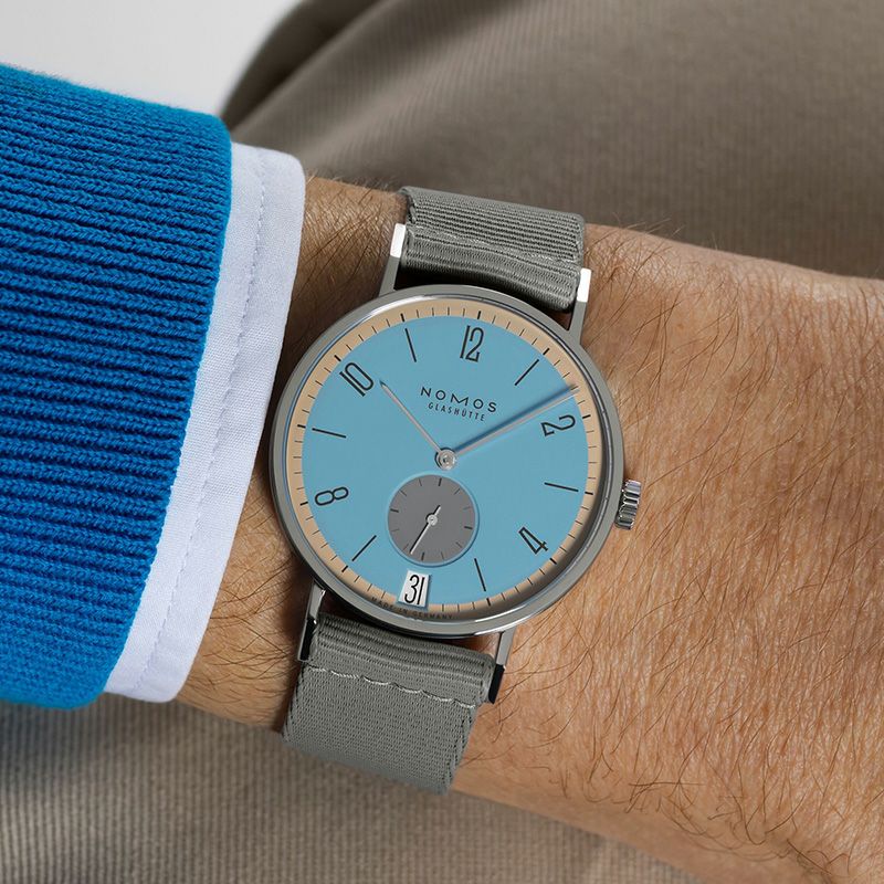 NOMOS GLASHUETTE Tangente 38 Date DELFIN ノモス グラスヒュッテ タンジェント 38 デイト DELFIN NM179.S22