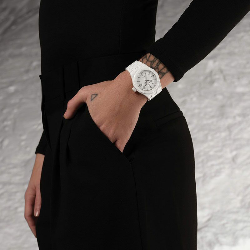 MAURICE LACROIX AIKON AUTOMATIC CERAMIC 39MM <br>モーリス・ラクロア アイコン オートマティック セラミック 39mm <br>AI6007-CRM72-130-7