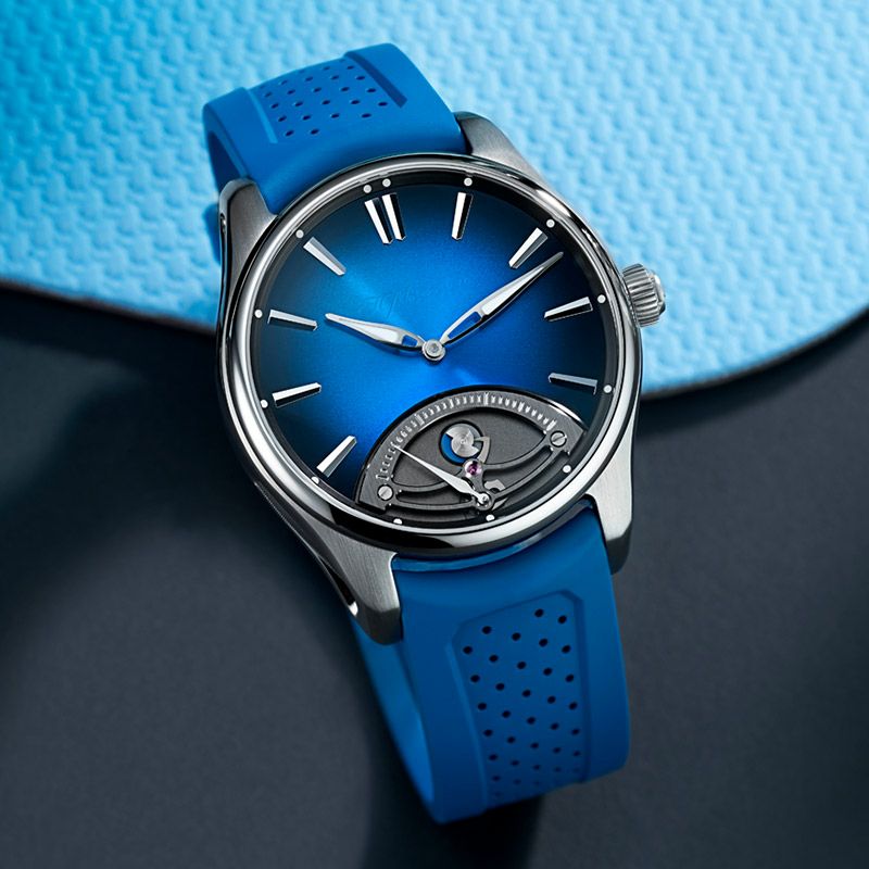 H.Moser ＆ Cie. PIONEER RETROGRADE SECONDS MIDNIGHT BLUE H