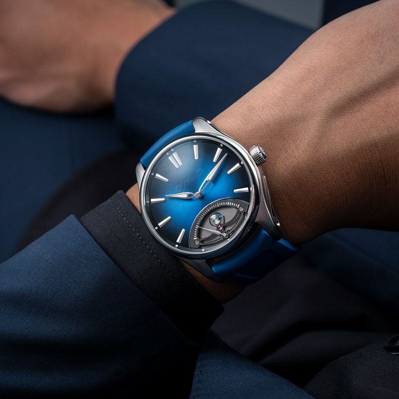 H.Moser ＆ Cie. PIONEER RETROGRADE SECONDS MIDNIGHT BLUE <br>H.モーザー パイオニア・レトログラード セコンド ミッドナイトブルー <br>3250-1200