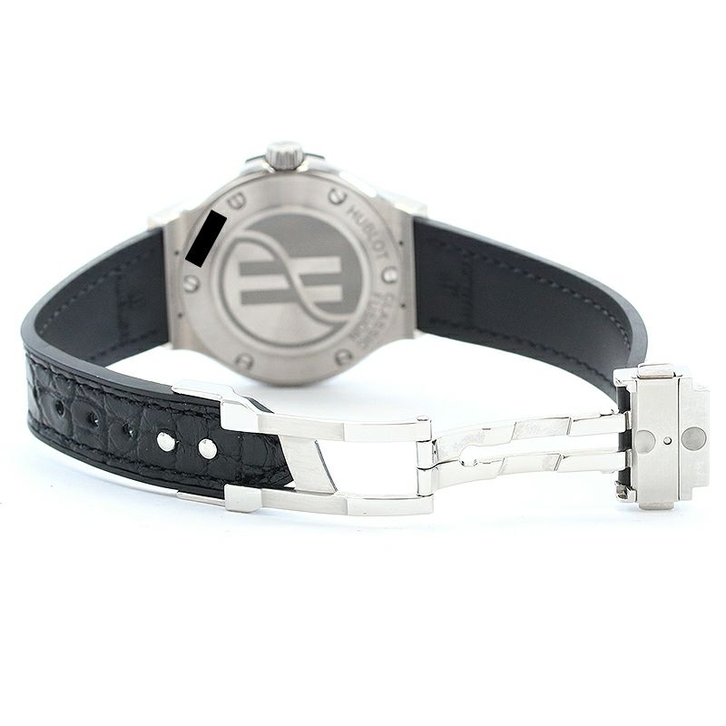 【中古】HUBLOT CLASSIC FUSION TITANIUM ウブロ クラシック フュージョン チタニウム 581.NX.1171.LR