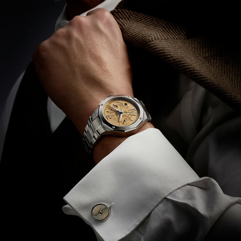 BAUME＆MERCIER Riviera Chronograph Flyback - 41mm M0A10828 ボーム