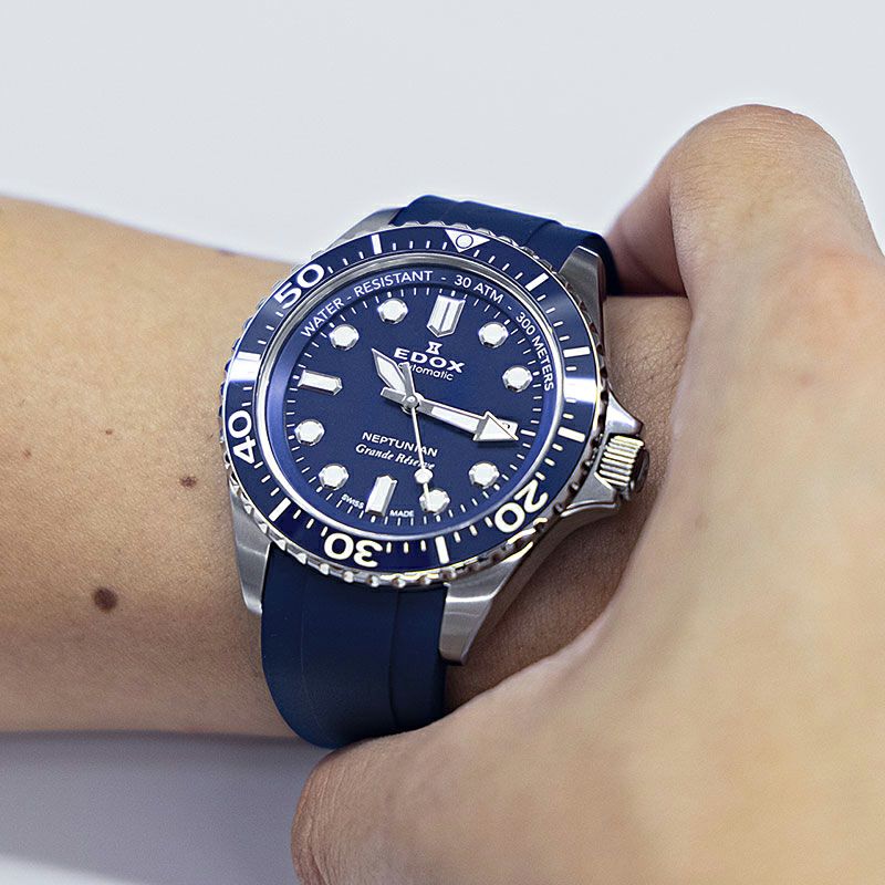 EDOX NEPTUNIAN GRANDE RESERVE DATE AUTOMATIC エドックス ネプチュニアン グランデ リザーブ デイト オートマティック 80801-3BUCA-BUIN