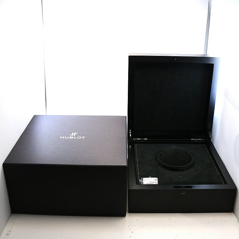 【中古】HUBLOT  <br>TECHFRAME FERRARI TOURBILLON CHRONOGRAPH LIMITED TO 70  <br>ウブロ <br>テクフレーム フェラーリ トゥールビヨン クロノグラフ 世界限定70本 <br>408.QU.0129.RX